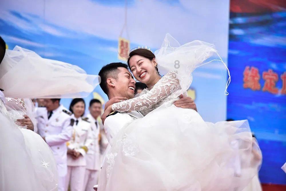 解救金刚鹦鹉